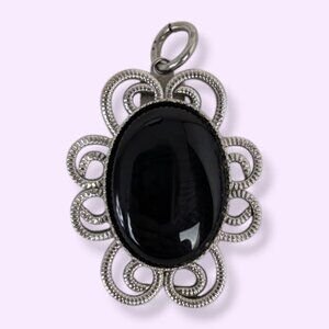 (2/$20) Vintage Celebrity NY Pendant